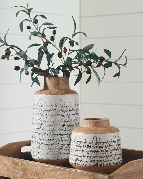 Meghan - Vase Set (2/cn)