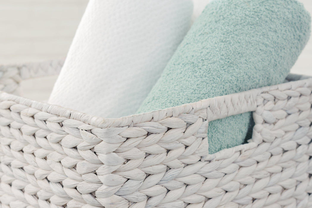 Elian Antique White Basket (Set of 3)