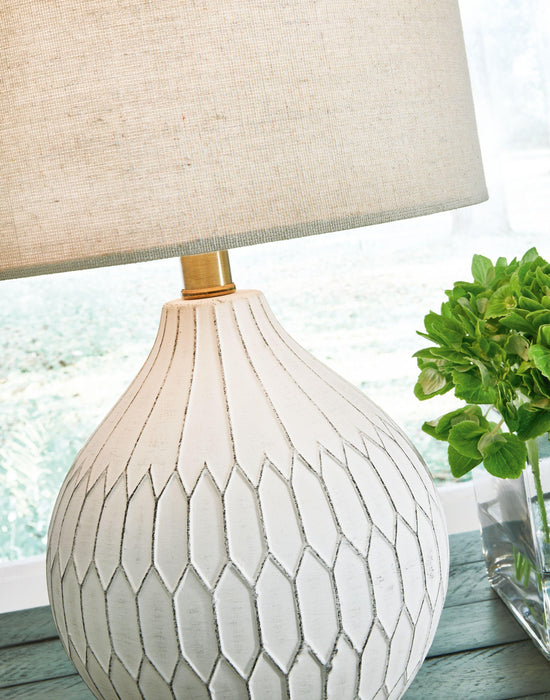 Wardmont - Ceramic Table Lamp (1/cn)